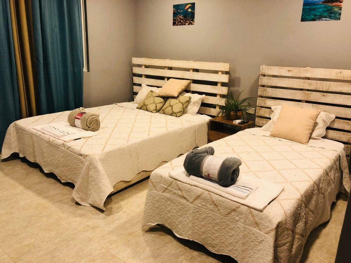 Posada Calvin HouseSan Andrés エクステリア 写真